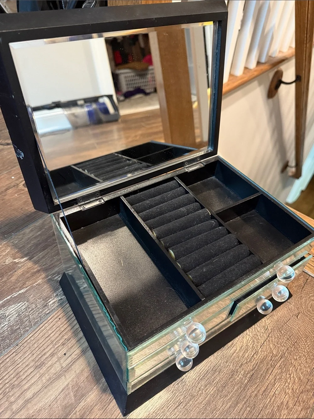 Mirrored Jewelry Organizer Chest in Black and Silver